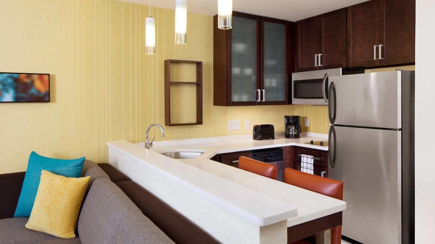 Residence Inn By Marriott Dallas By The Galleria Екстер'єр фото