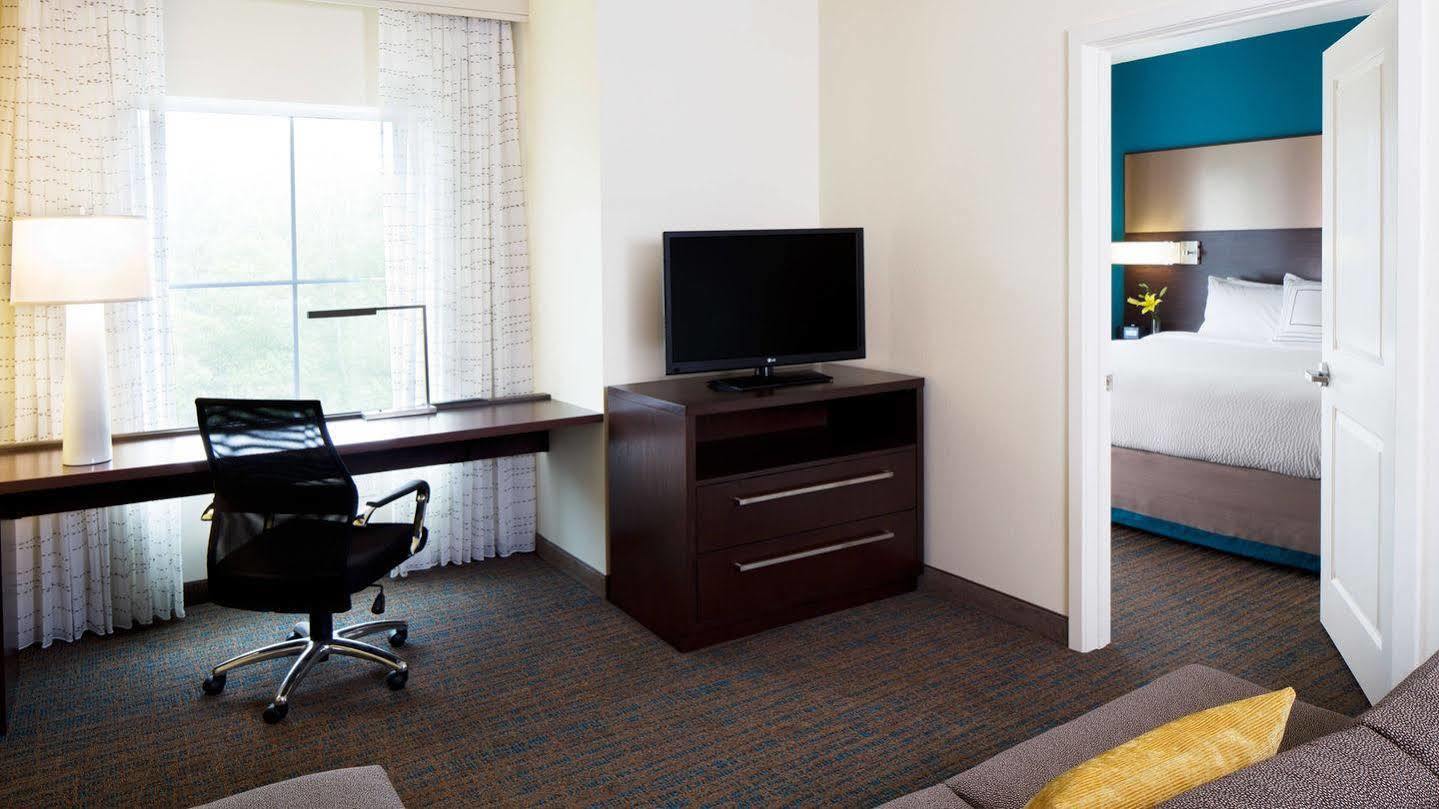 Residence Inn By Marriott Dallas By The Galleria Екстер'єр фото